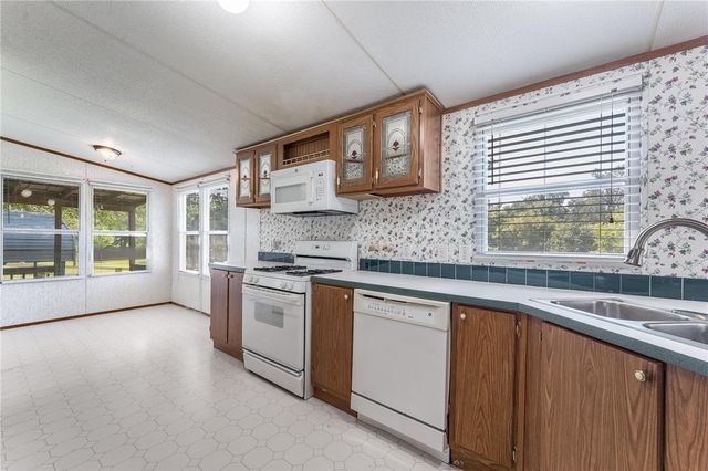 779 Steele Road, Tontitown, AR 72762