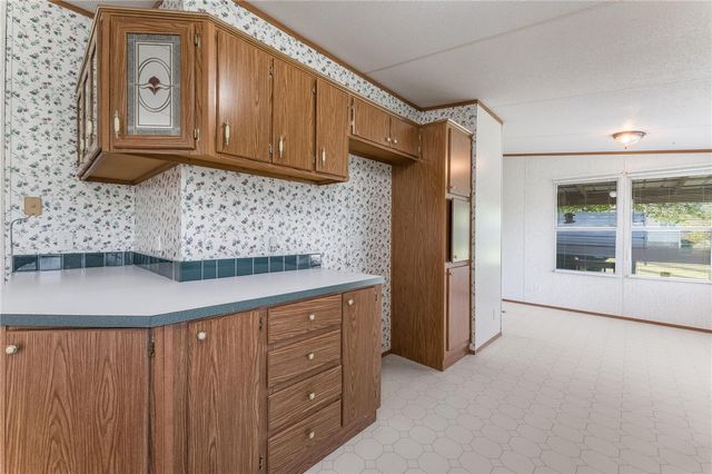 779 Steele Road, Tontitown, AR 72762