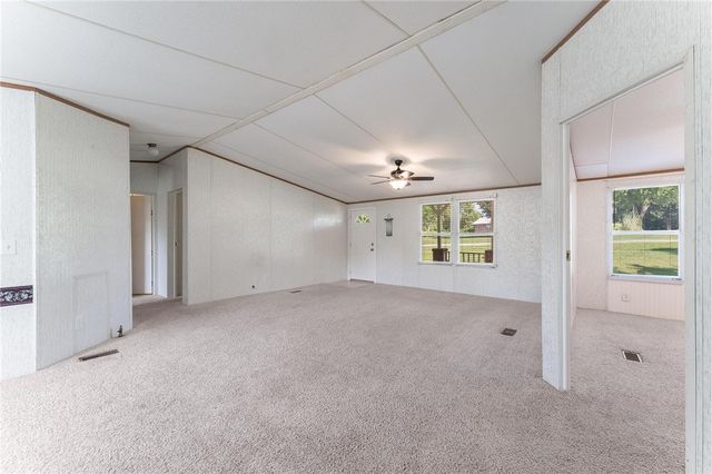 779 Steele Road, Tontitown, AR 72762