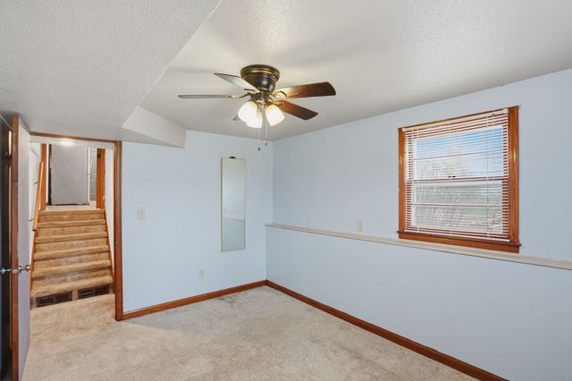 145 Beech Boulevard, Pleasant Hill, IA 50327