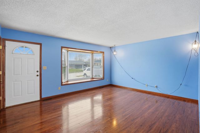145 Beech Boulevard, Pleasant Hill, IA 50327