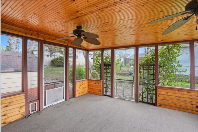 145 Beech Boulevard, Pleasant Hill, IA 50327