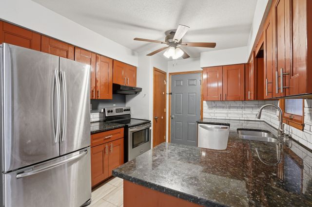 145 Beech Boulevard, Pleasant Hill, IA 50327