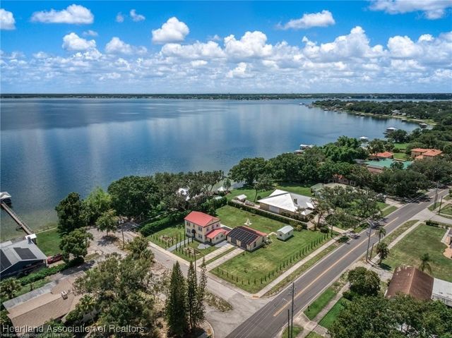 1110 Hotiyee Avenue, Sebring, FL 33870