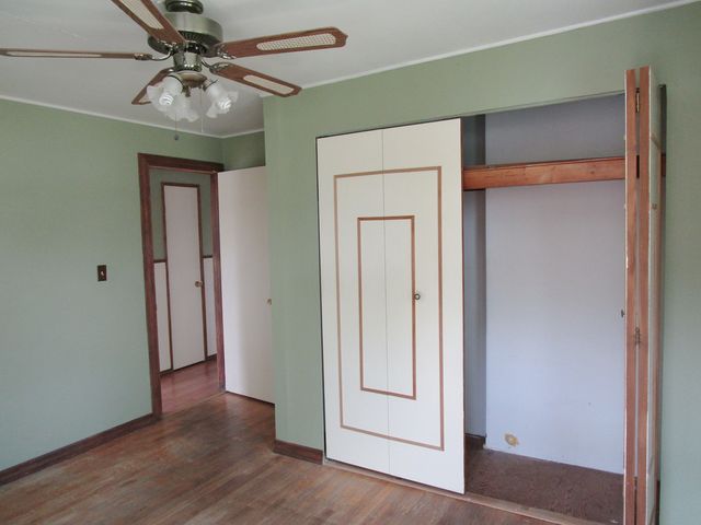 786 N Van Auken Street, Elmhurst, IL 60126