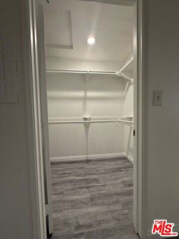 621 N Bronson Avenue 202, Los Angeles, CA 90004