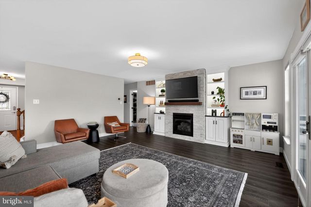 436 ELM AVE, Pitman, NJ 08071