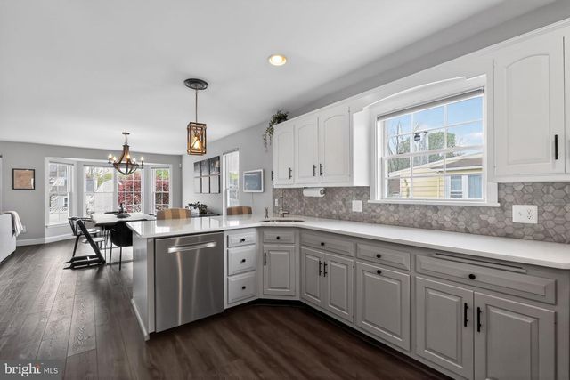 436 ELM AVE, Pitman, NJ 08071