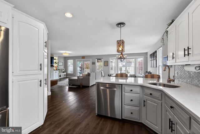 436 ELM AVE, Pitman, NJ 08071