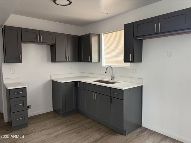4619 S 16th Street Apt 8, Phoenix, AZ 85040
