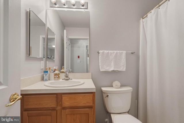 266 WILSHIRE BLVD, Swedesboro, NJ 08085