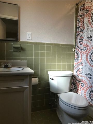 4015 Meeks, San Antonio, TX 78210