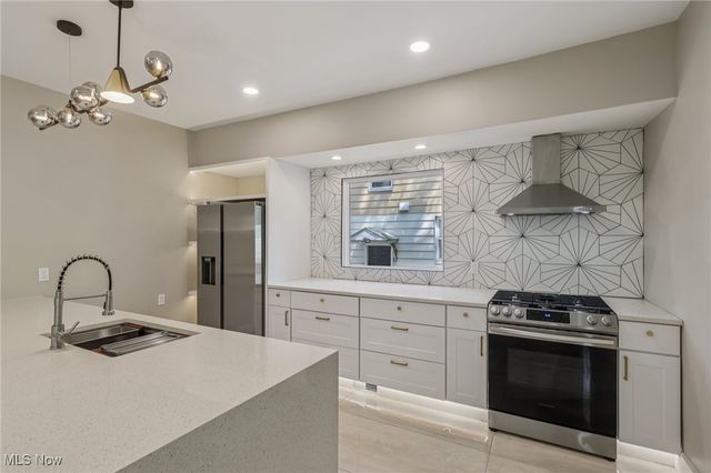 10225 Baltic Road, Cleveland, OH 44102