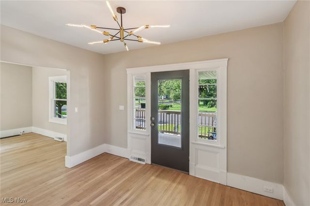 10225 Baltic Road, Cleveland, OH 44102