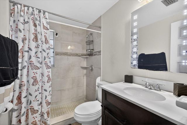 16112 FOXFIRE DRIVE, Tampa, FL 33618