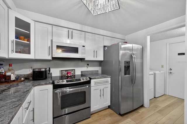 16112 FOXFIRE DRIVE, Tampa, FL 33618