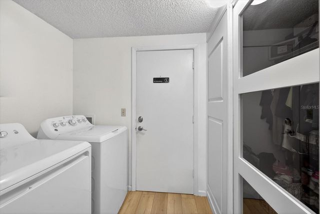 16112 FOXFIRE DRIVE, Tampa, FL 33618