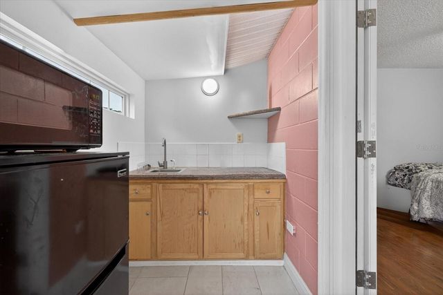 16112 FOXFIRE DRIVE, Tampa, FL 33618