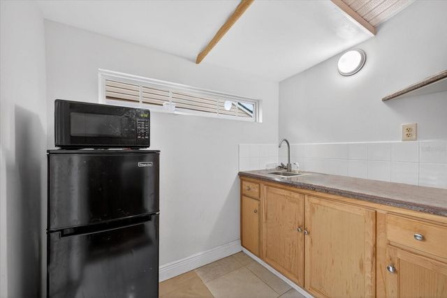 16112 FOXFIRE DRIVE, Tampa, FL 33618