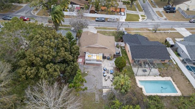 16112 FOXFIRE DRIVE, Tampa, FL 33618