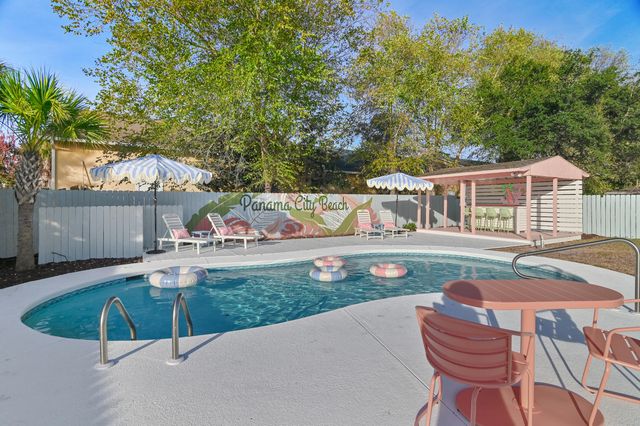 104 Sun Lane, Panama City Beach, FL 32413