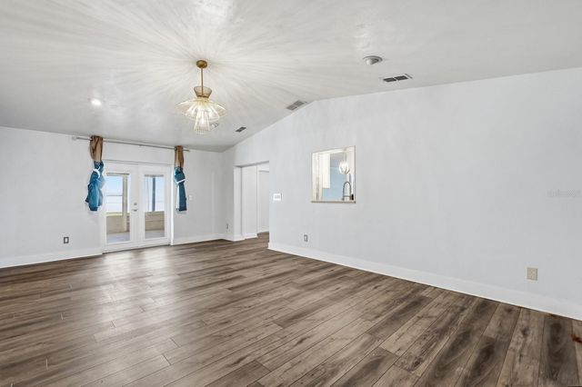 932 LORA STREET, Daytona Beach, FL 32114