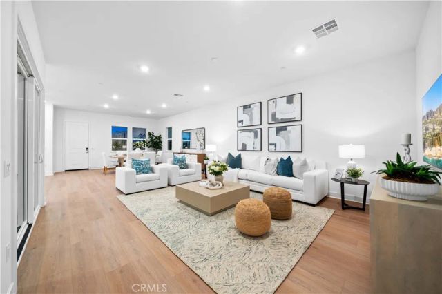 580 Mulligan, Irvine, CA 92618