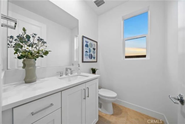 580 Mulligan, Irvine, CA 92618