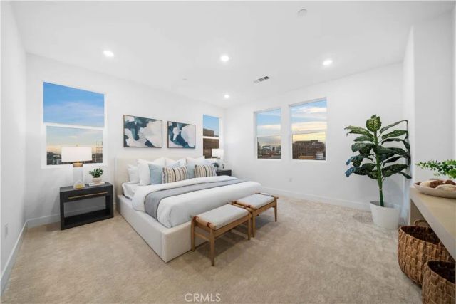 580 Mulligan, Irvine, CA 92618