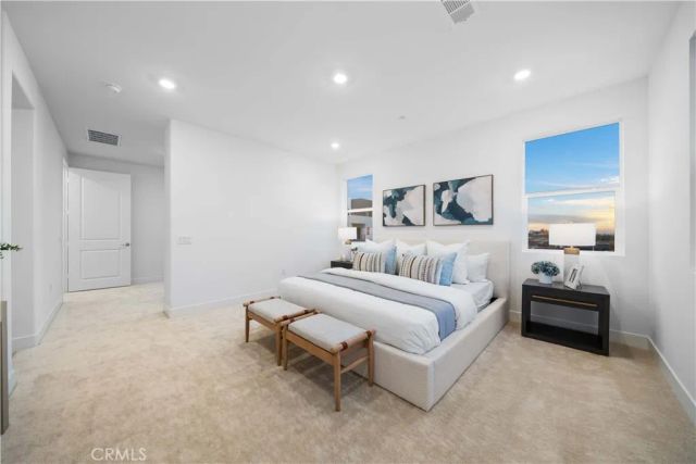 580 Mulligan, Irvine, CA 92618