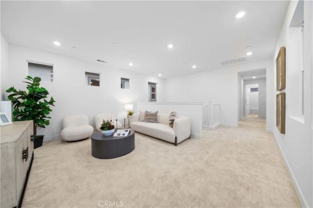 580 Mulligan, Irvine, CA 92618