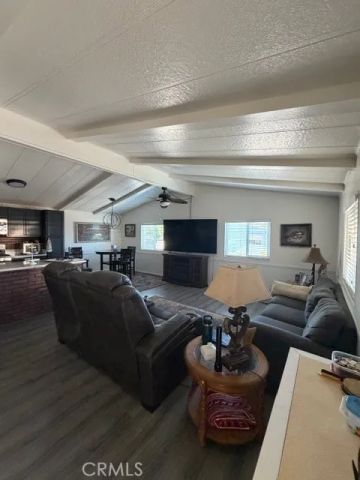 9161 Santa Fe East 39, Hesperia, CA 92345