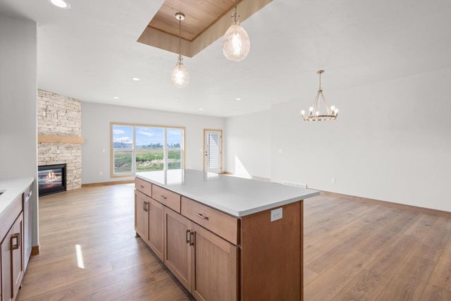 726 TAMBOUR COURT, De Pere, WI 54115