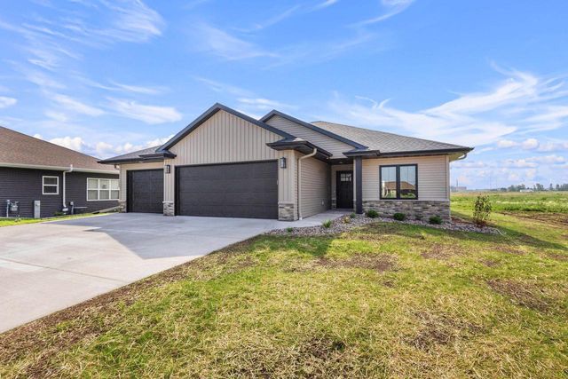 726 TAMBOUR COURT, De Pere, WI 54115