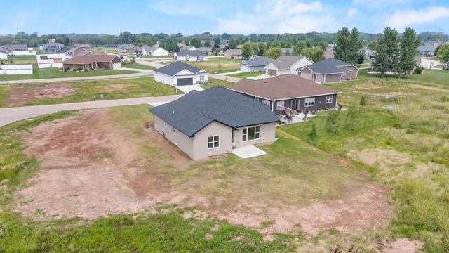 726 TAMBOUR COURT, De Pere, WI 54115
