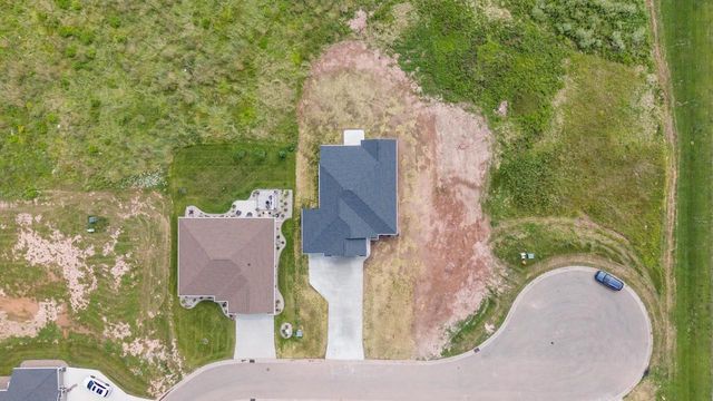 726 TAMBOUR COURT, De Pere, WI 54115