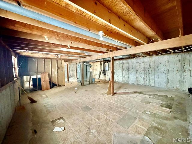 34241 Bluegill Drive, Brighton, IL 62012