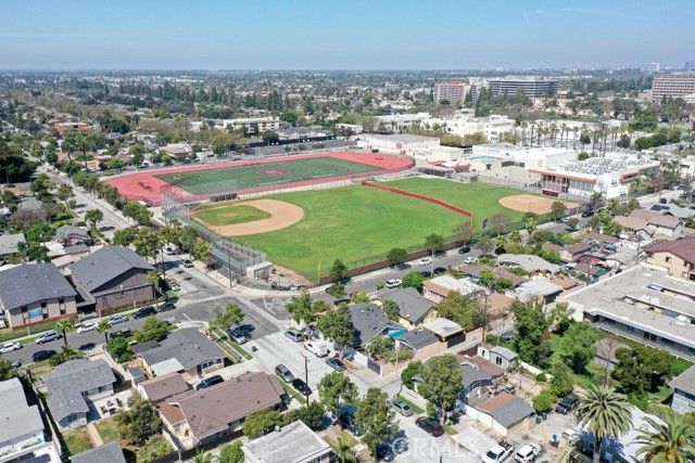 435 S Ross Street, Santa Ana, CA 92701