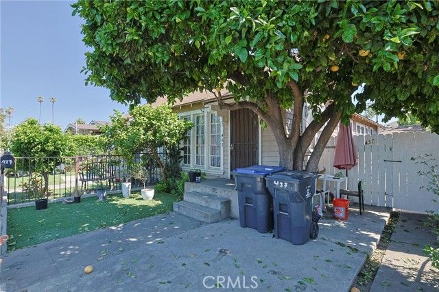 435 S Ross Street, Santa Ana, CA 92701