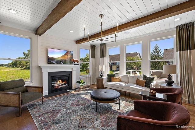 1945 Elizabeth Lane, Superior Charter Township, MI 48198