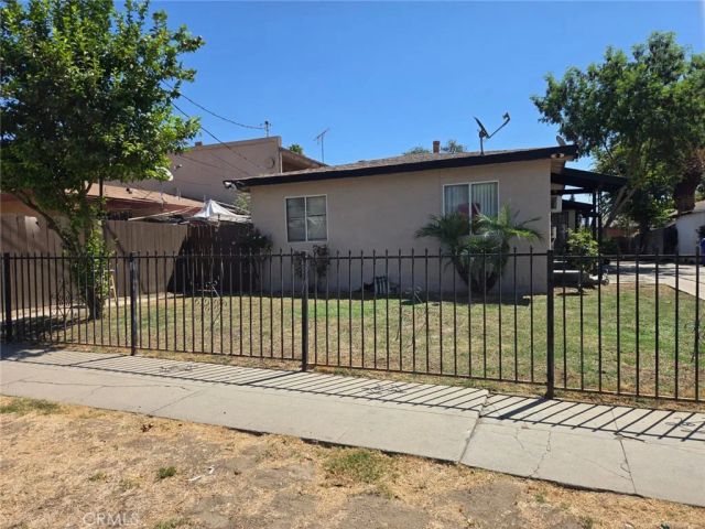 1455-1457-59 N G, San Bernardino, CA 92405