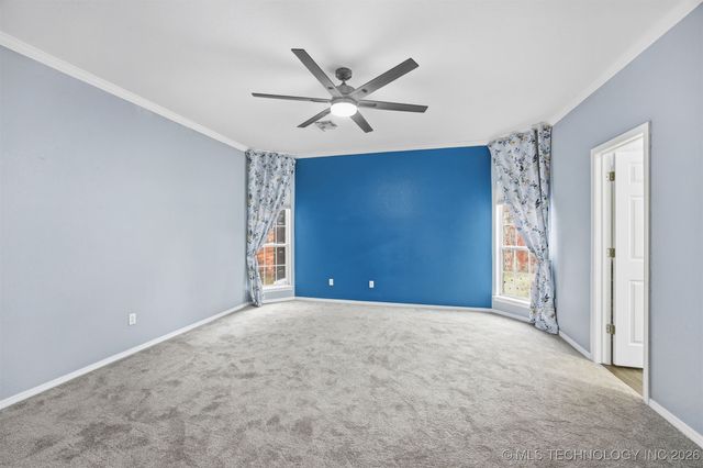 8709 125th East Avenue, Owasso, OK 74055