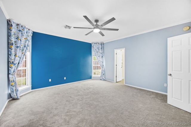 8709 125th East Avenue, Owasso, OK 74055