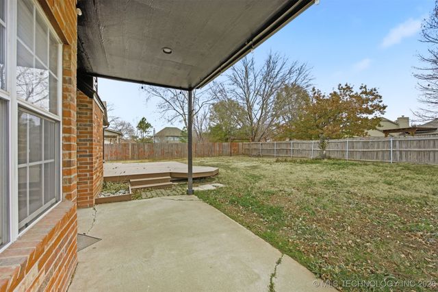 8709 125th East Avenue, Owasso, OK 74055