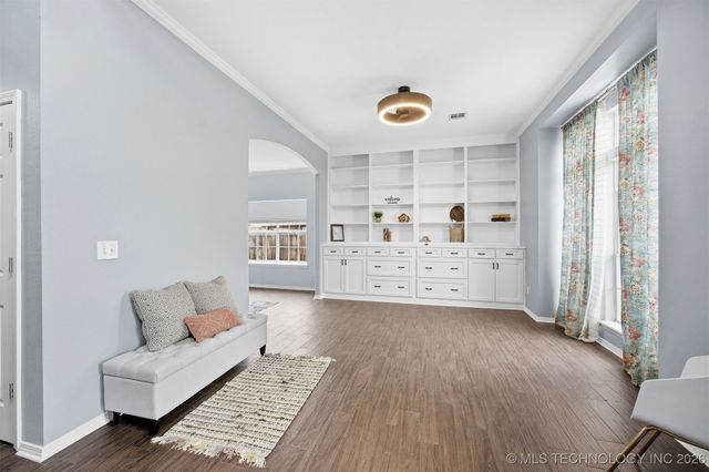 8709 125th East Avenue, Owasso, OK 74055