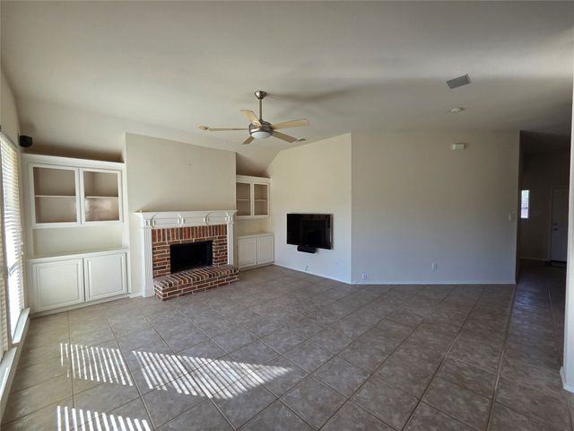 2437 Campfire Lane, Frisco, TX 75033