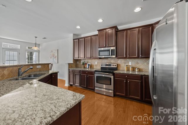 738 Naramore Street, Davidson, NC 28036