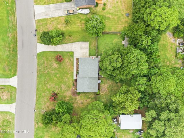 820 Greenbriar Road, Wilmington, NC 28409