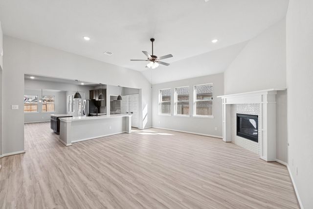 32402 Magnolia Glen Lane, Waller, TX 77484