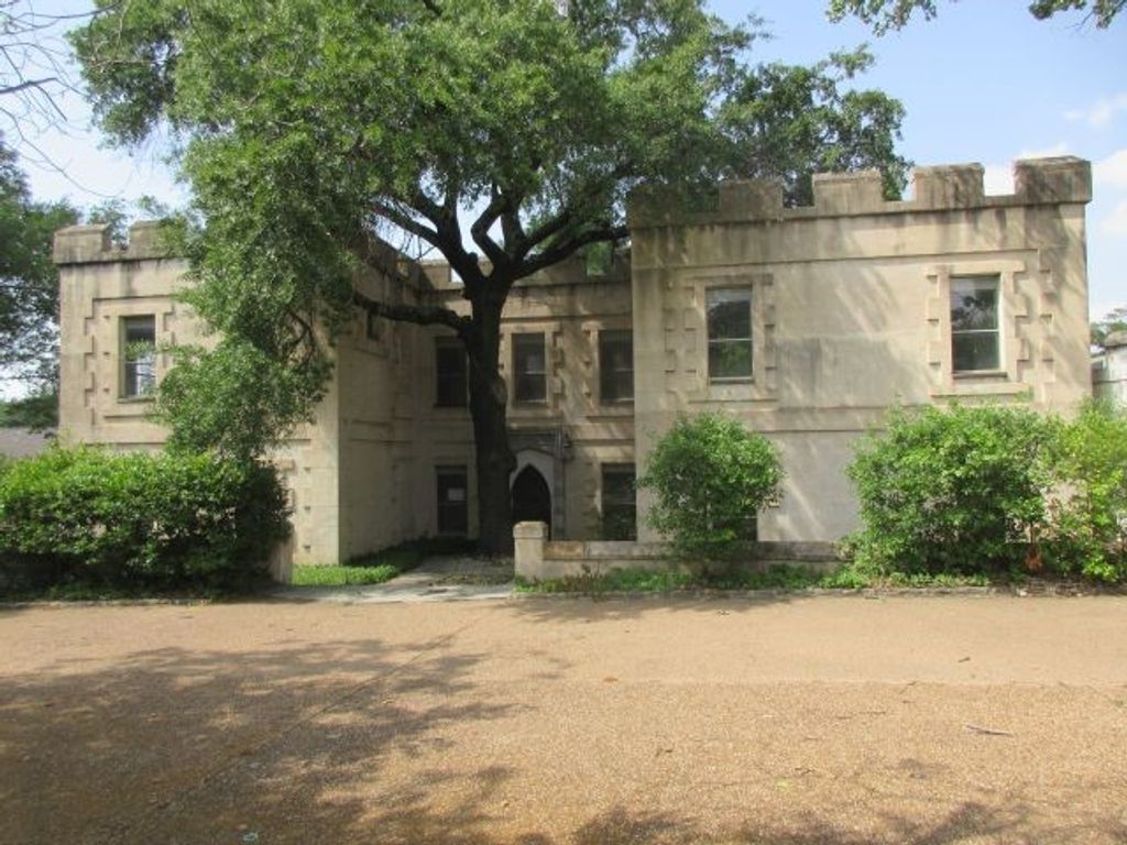 1709 Norwood Lane, Arlington, TX 76013